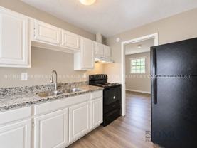 102 South Holland Avenue - 10 - I #10I - Photo 1 of 1