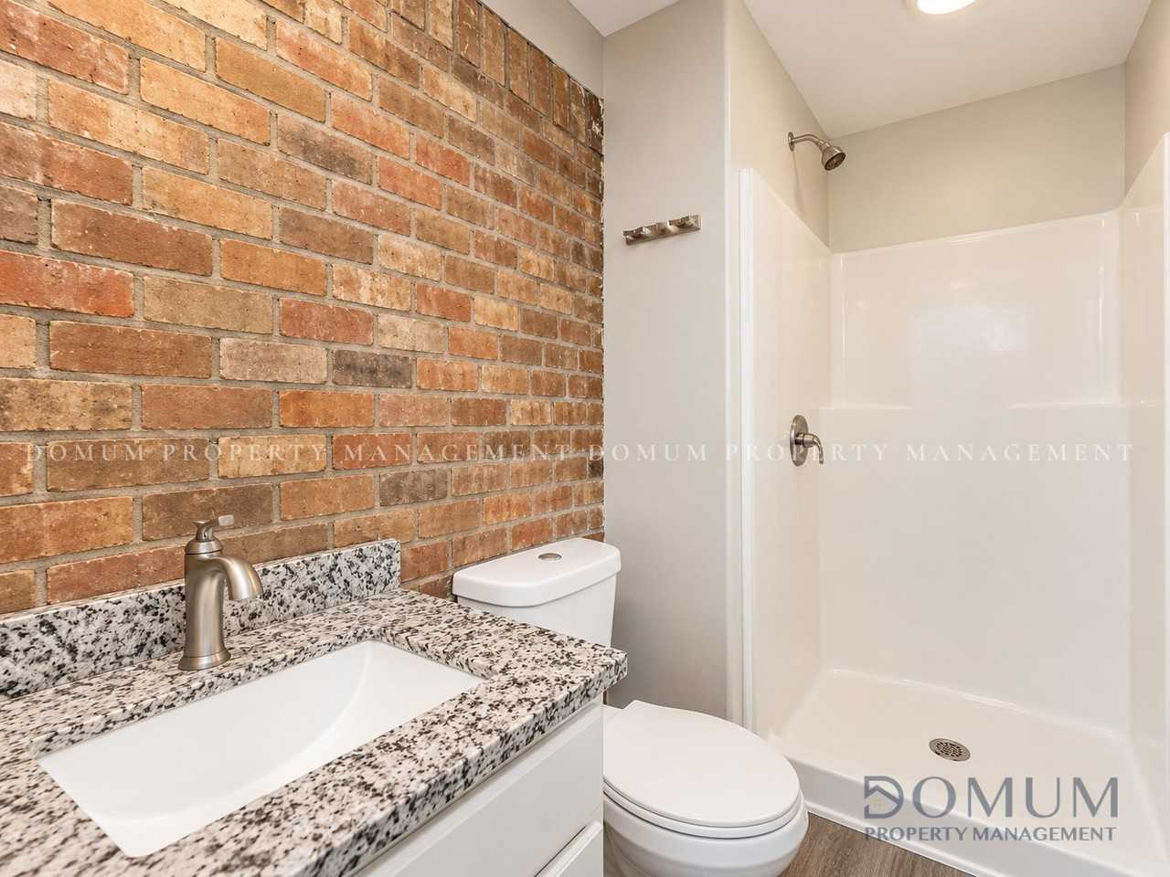 102 South Holland Avenue - 10 - I #10I - Photo 2 of 10