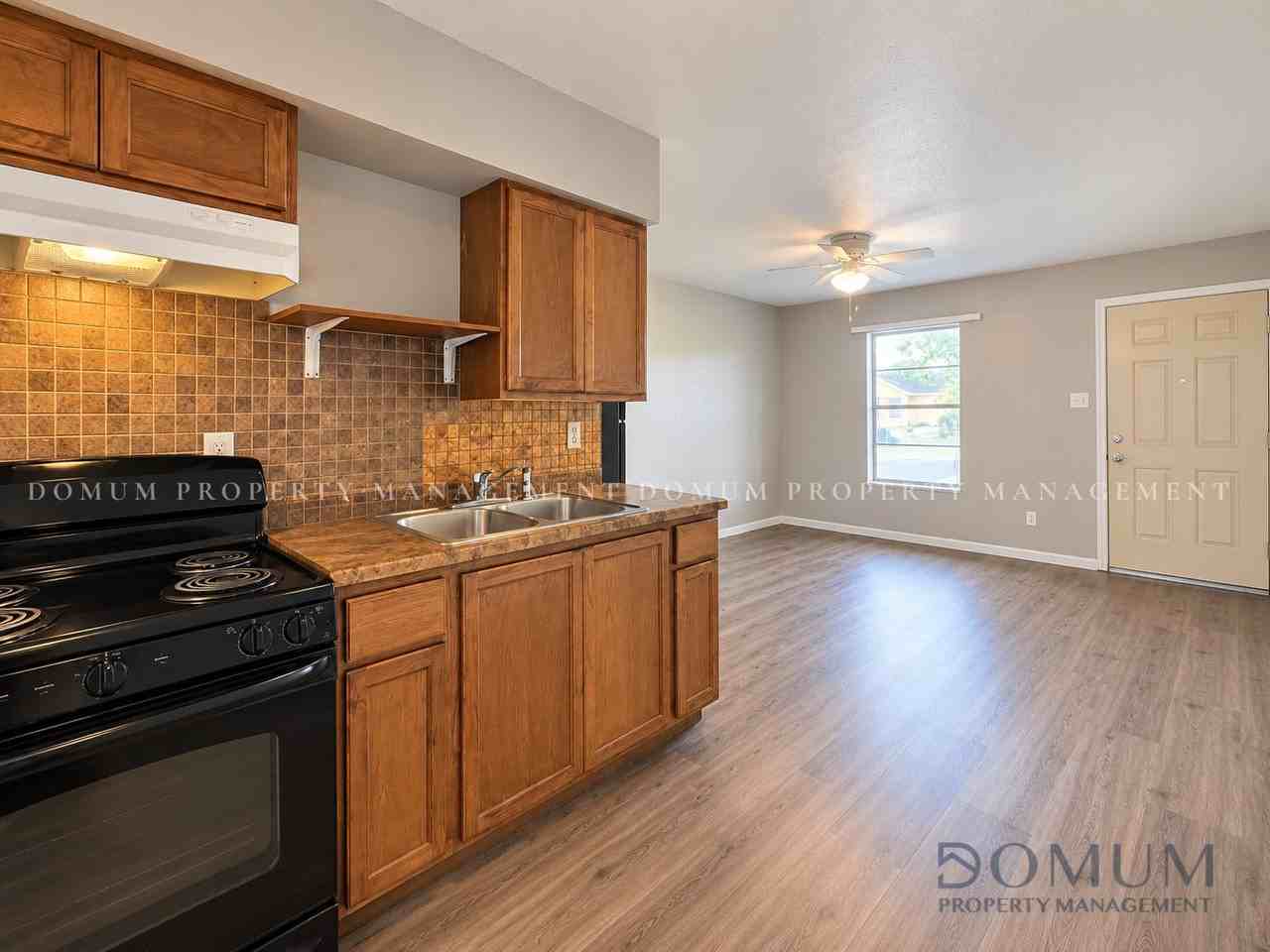 102 South Holland Avenue - 9 - H #9H - Photo 2 of 10