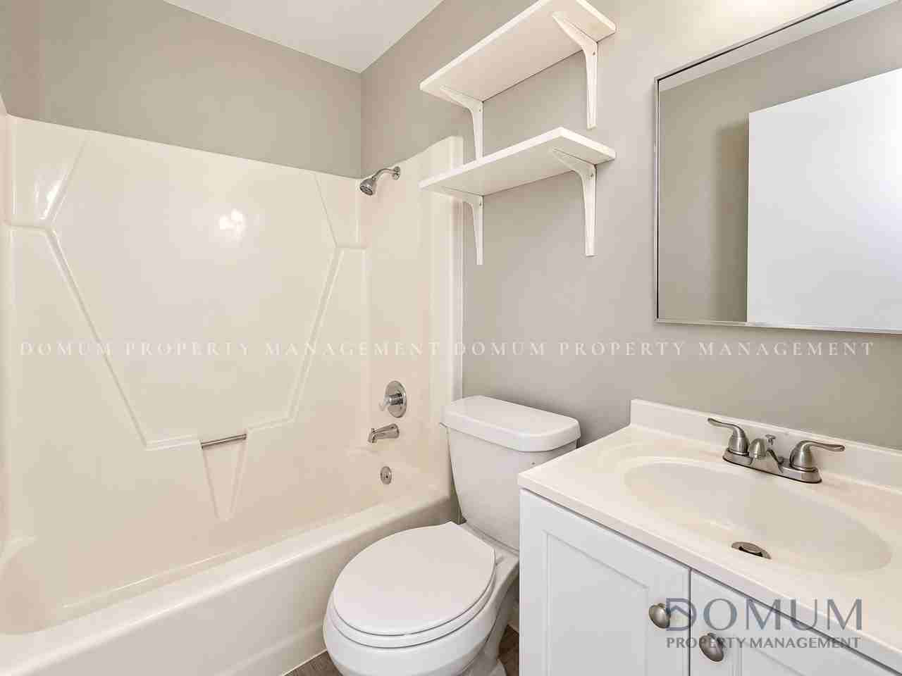 102 South Holland Avenue - 9 - H #9H - Photo 3 of 10