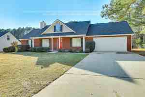 featured image of 140 Oak Hill Dr