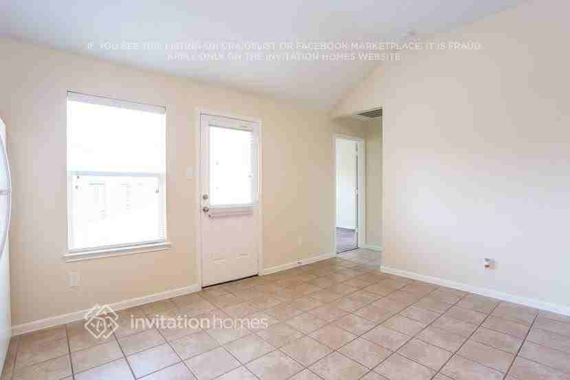 5802 Le Carpe Plantation Ct - Photo 3 of 26