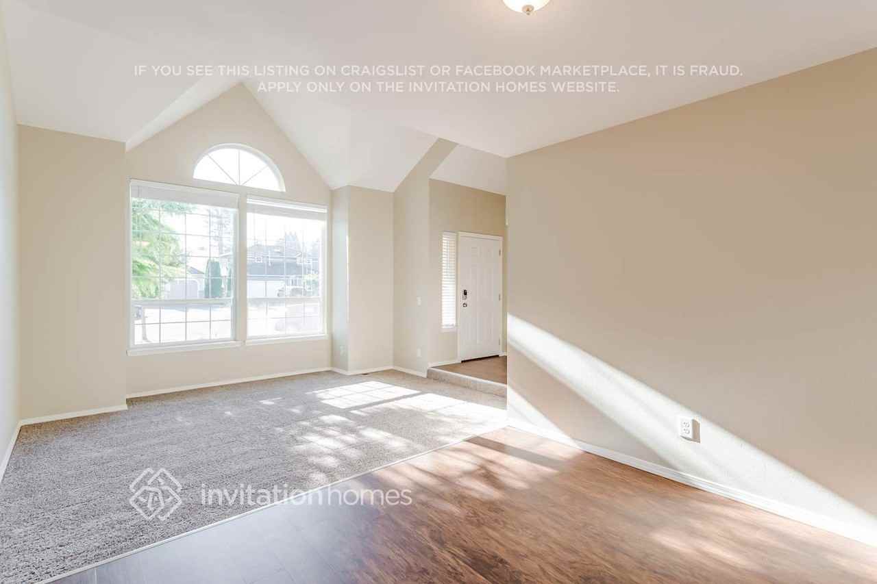 510 Puget Pl S - Photo 3 of 22