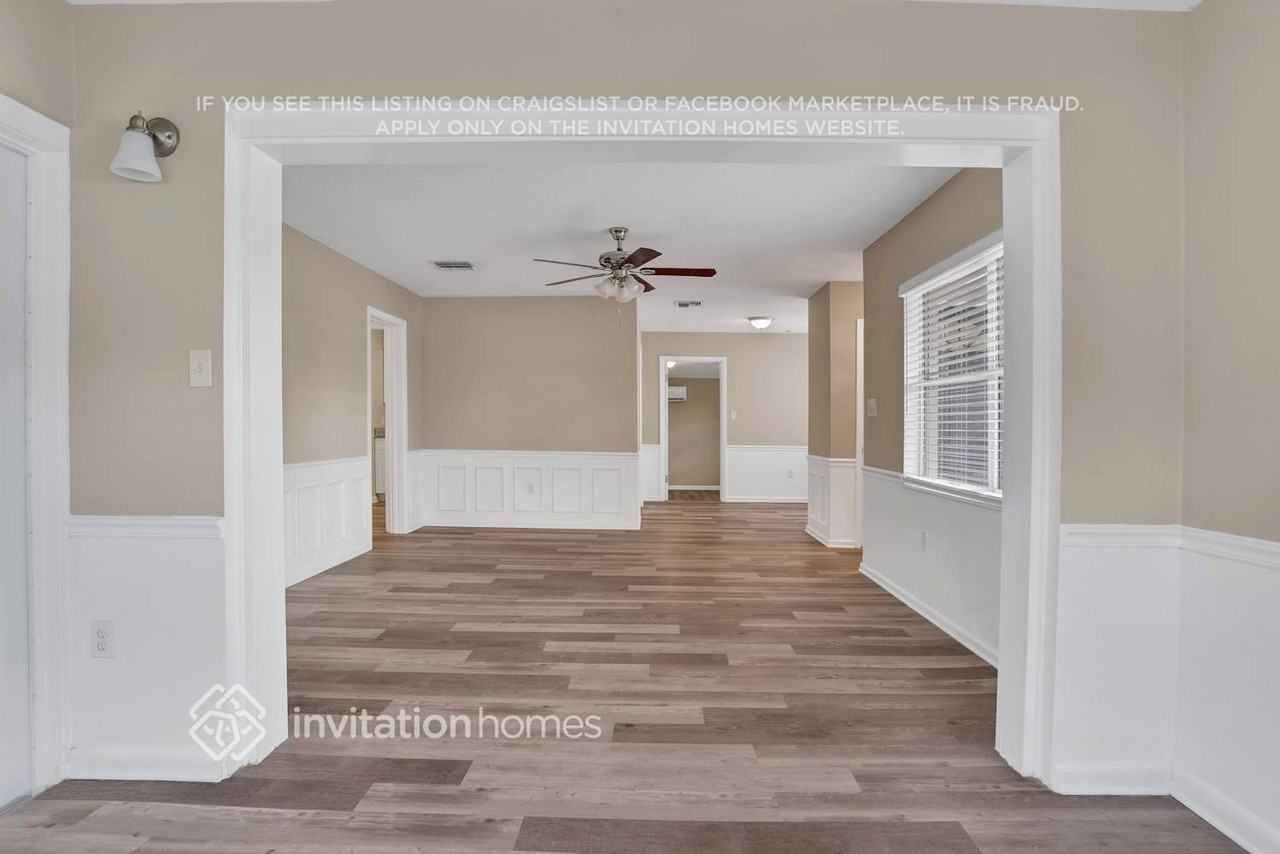 1908 Kingsland Ave - Photo 2 of 25
