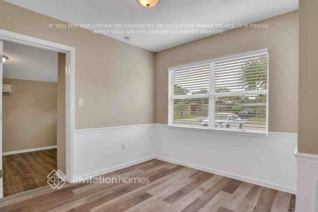 1908 Kingsland Ave - Photo 6 of 25