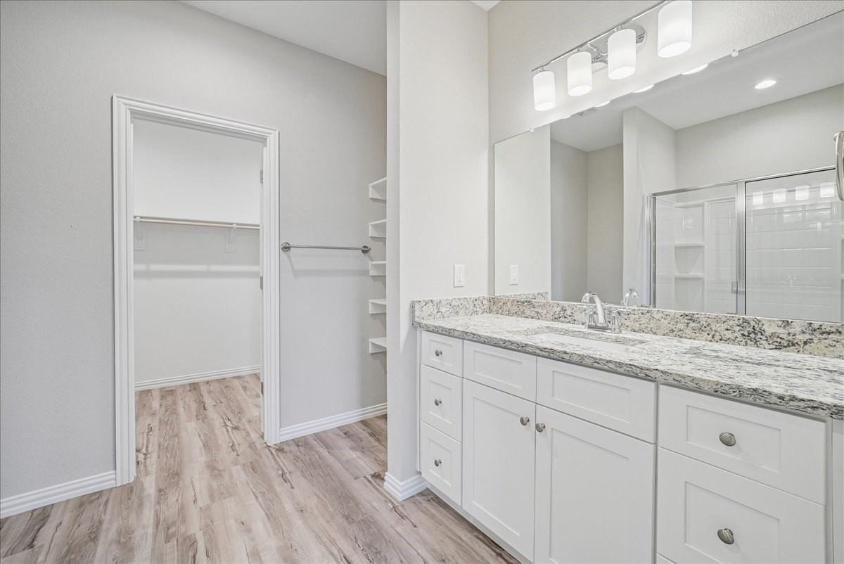 4804 Delano St - Photo 5 of 7