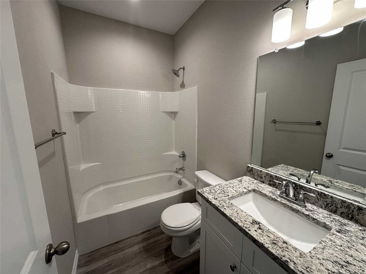 4804 Delano St - Photo 6 of 7
