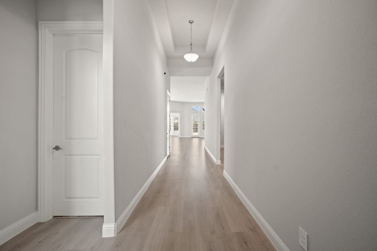1433 Devotion Row - Photo 4 of 40