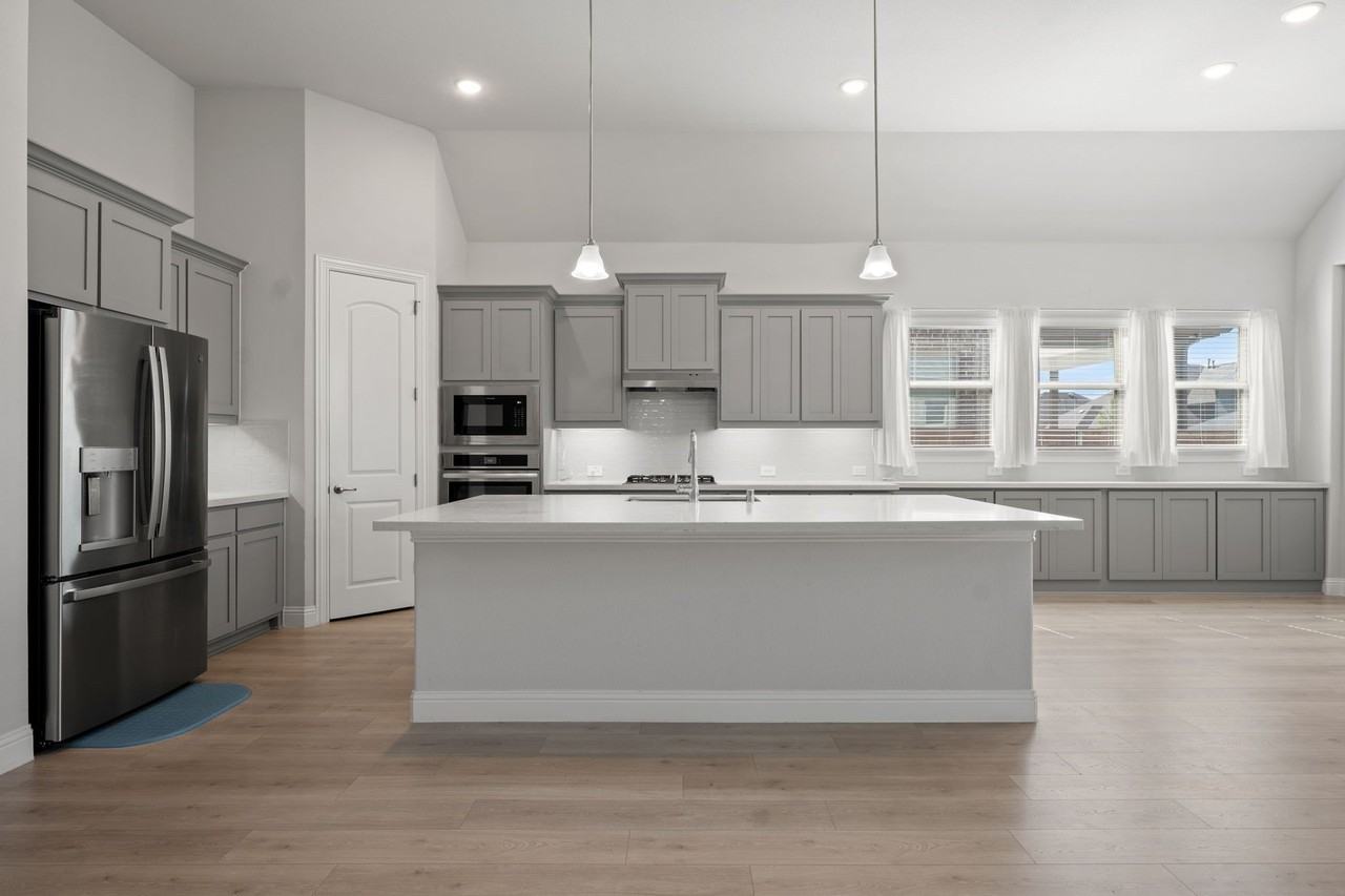 1433 Devotion Row - Photo 6 of 40