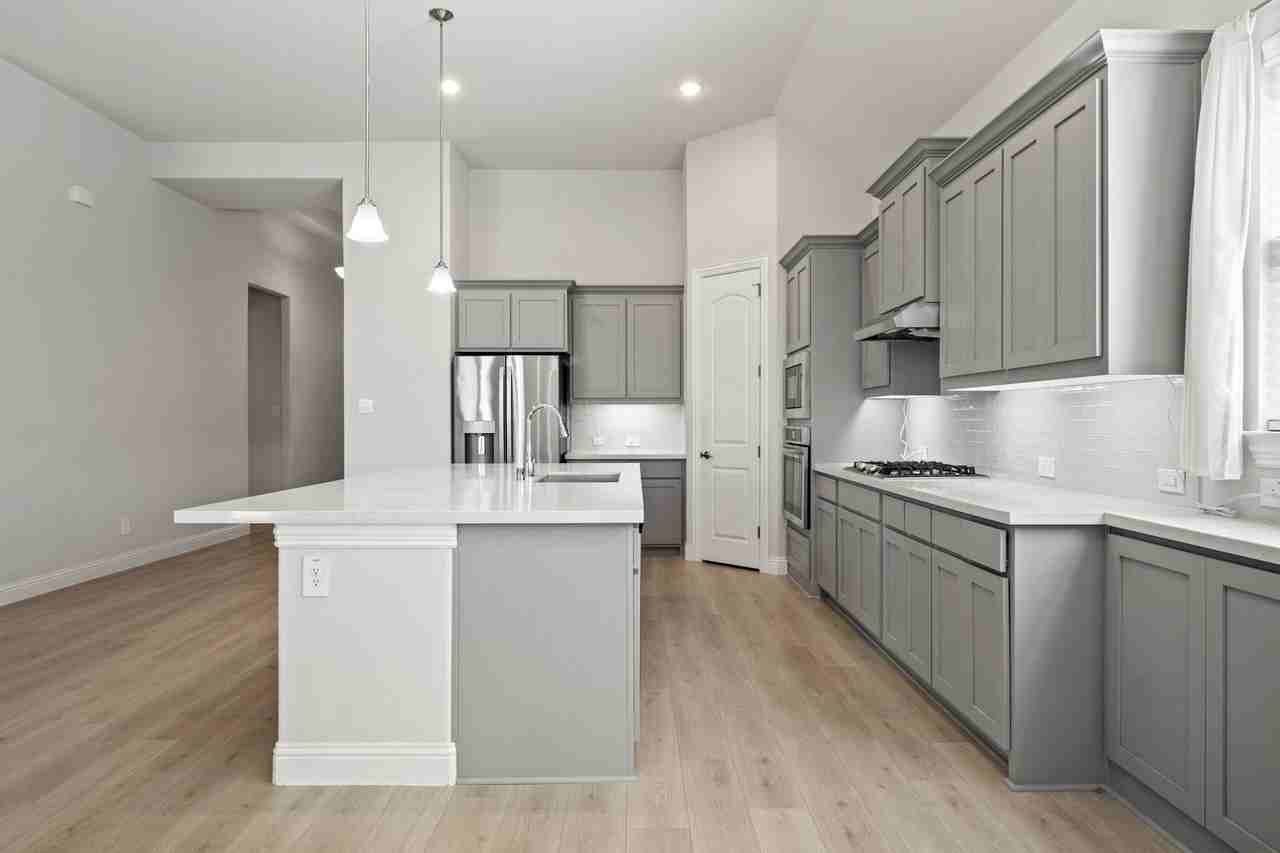 1433 Devotion Row - Photo 7 of 40