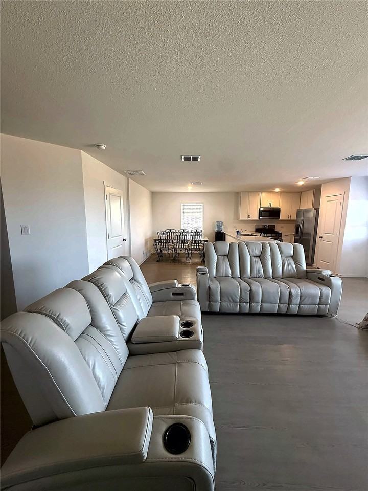 436 Back Country Dr - Photo 4 of 21