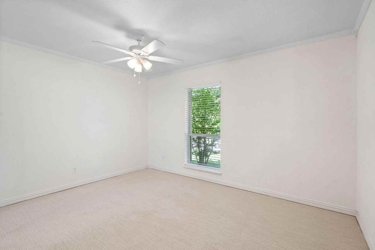 7162 Carrousel Cir - Photo 7 of 22