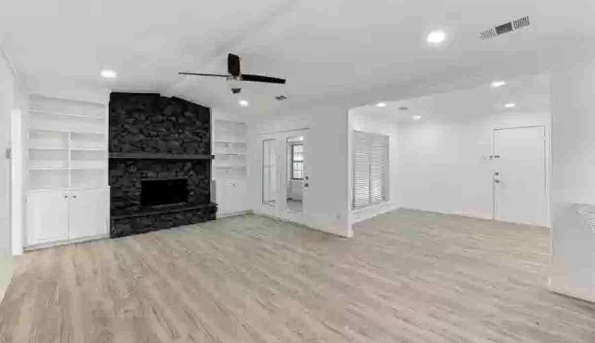 600 Tanglewood Dr S - Photo 6 of 15