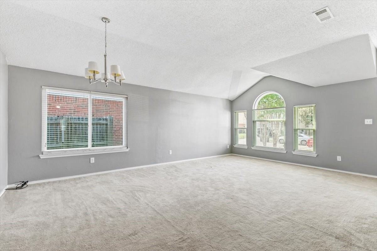 9061 Blue Ridge Trl - Photo 6 of 34
