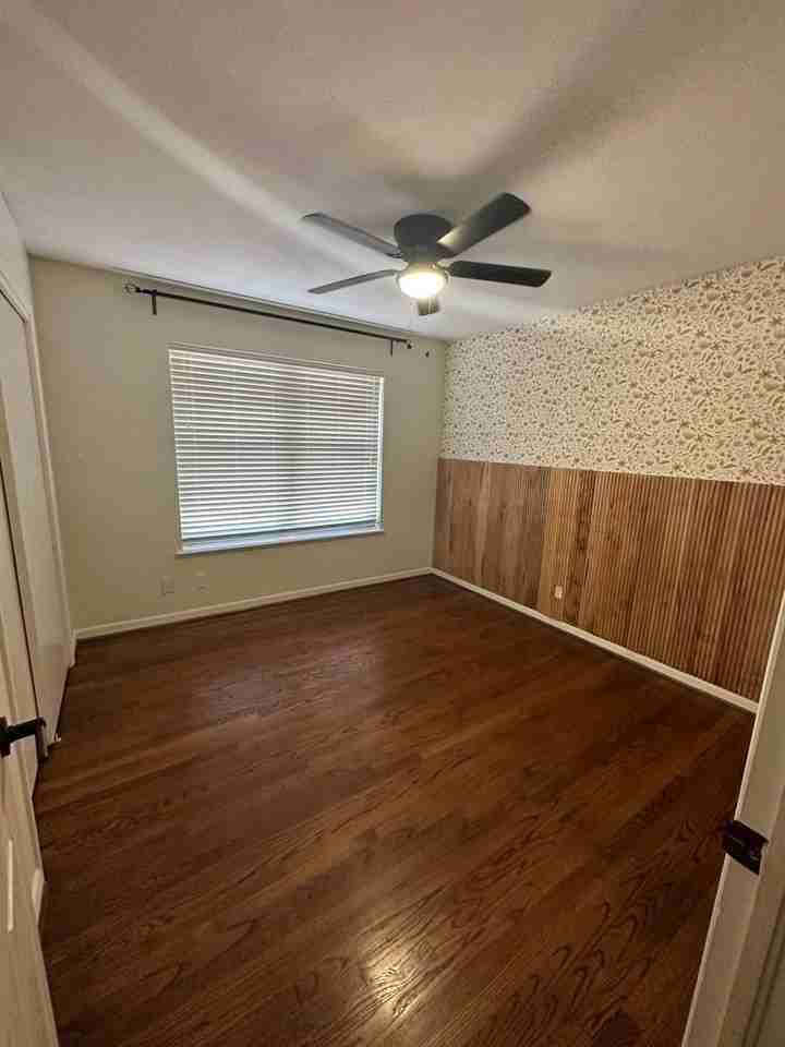 2219 Healey Dr - Photo 6 of 11
