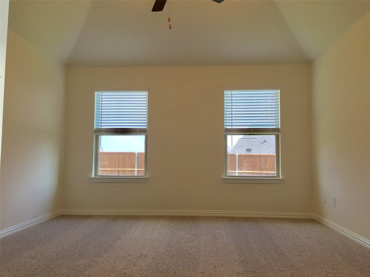 2734 Salt Creek Way - Photo 6 of 18