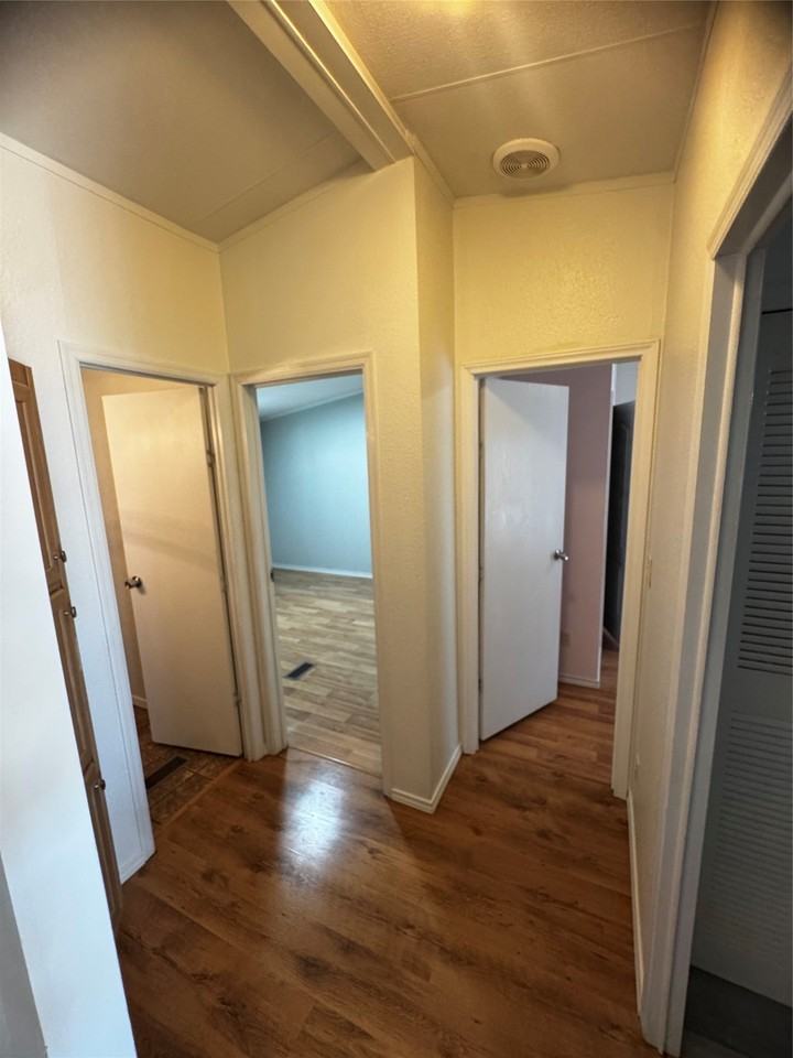 202 Tumbleweed Dr - Photo 6 of 18