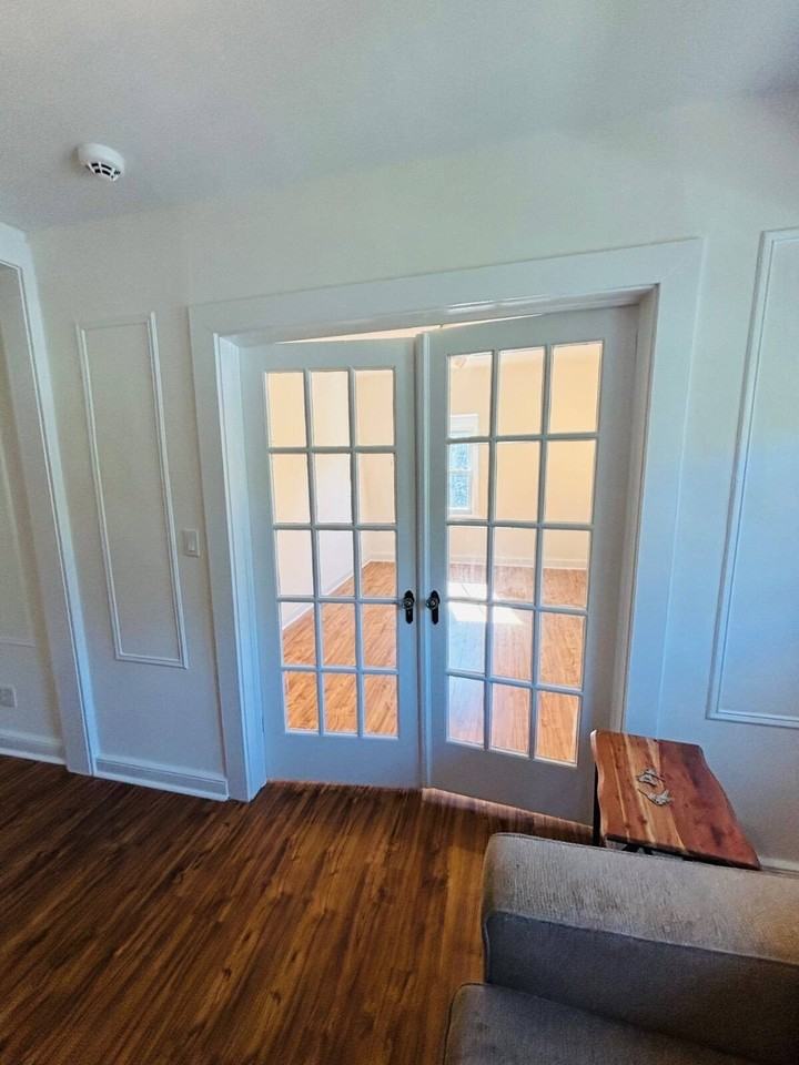145 Carpenter Ave #4 - Photo 6 of 18
