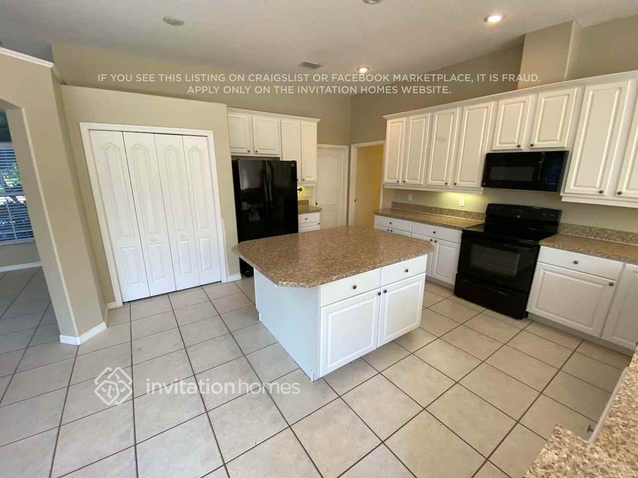4924 Corfu Dr - Photo 4 of 15