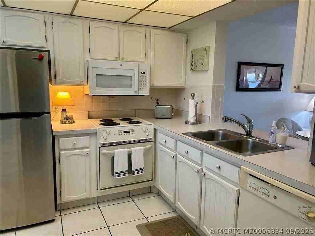 1950 Sw Palm City Rd #4103 - Photo 7 of 23