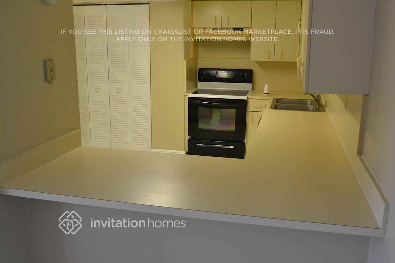 14388 Sw 98th Ter - Photo 3 of 14