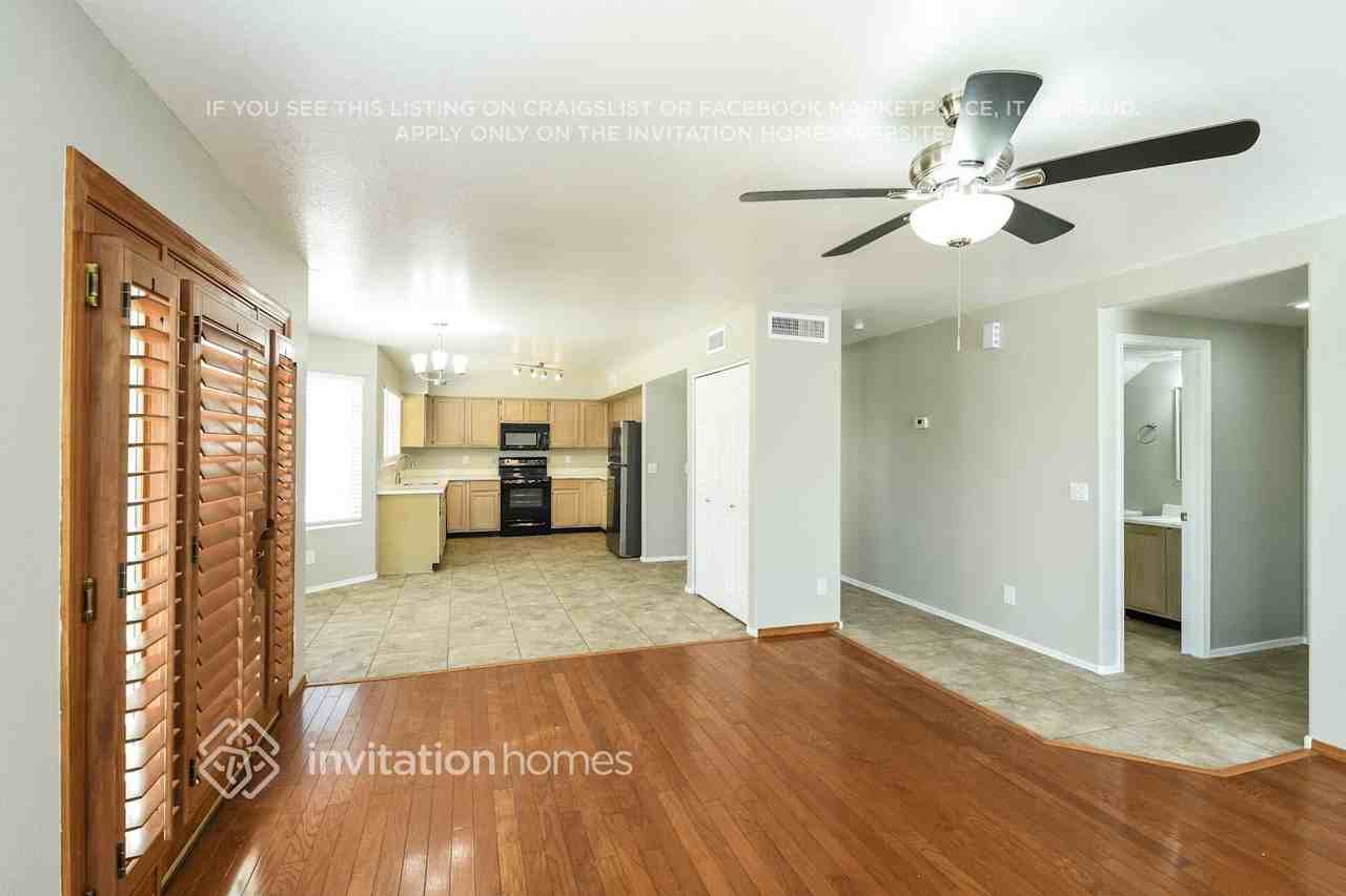 9145 W Evans Dr - Photo 5 of 15