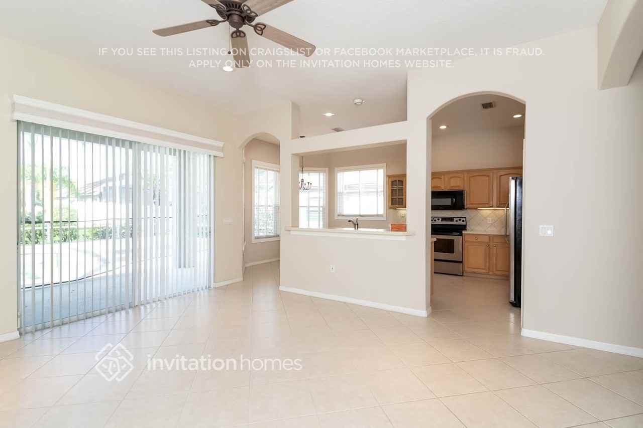 11518 Pimpernel Dr - Photo 4 of 20