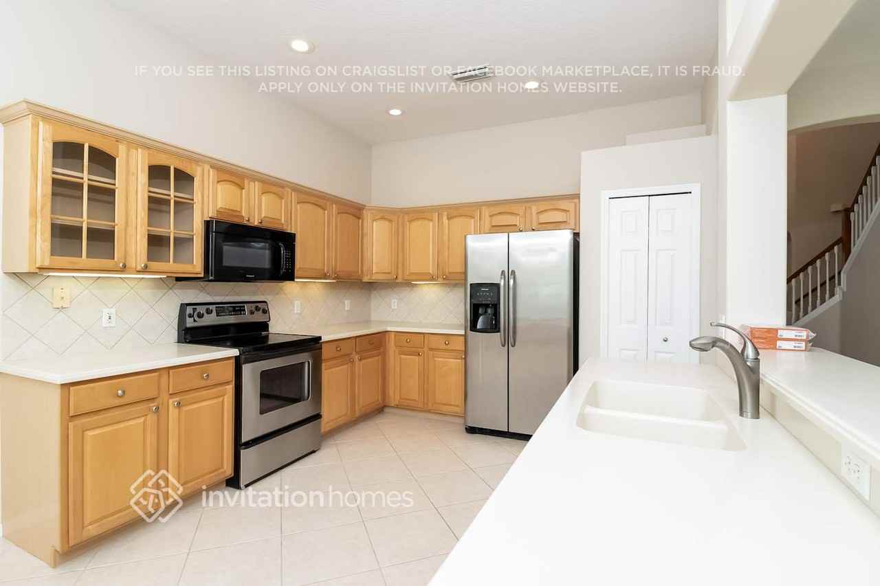 11518 Pimpernel Dr - Photo 7 of 20