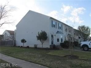 4701 Woods Edge Rd - Photo 2 of 11