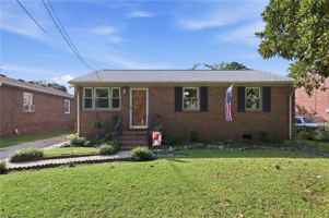 featured image of 727 Osborn Ave