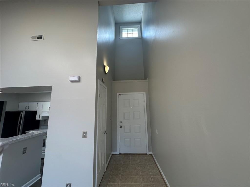 5234 Lake Victoria Arch - Photo 2 of 18