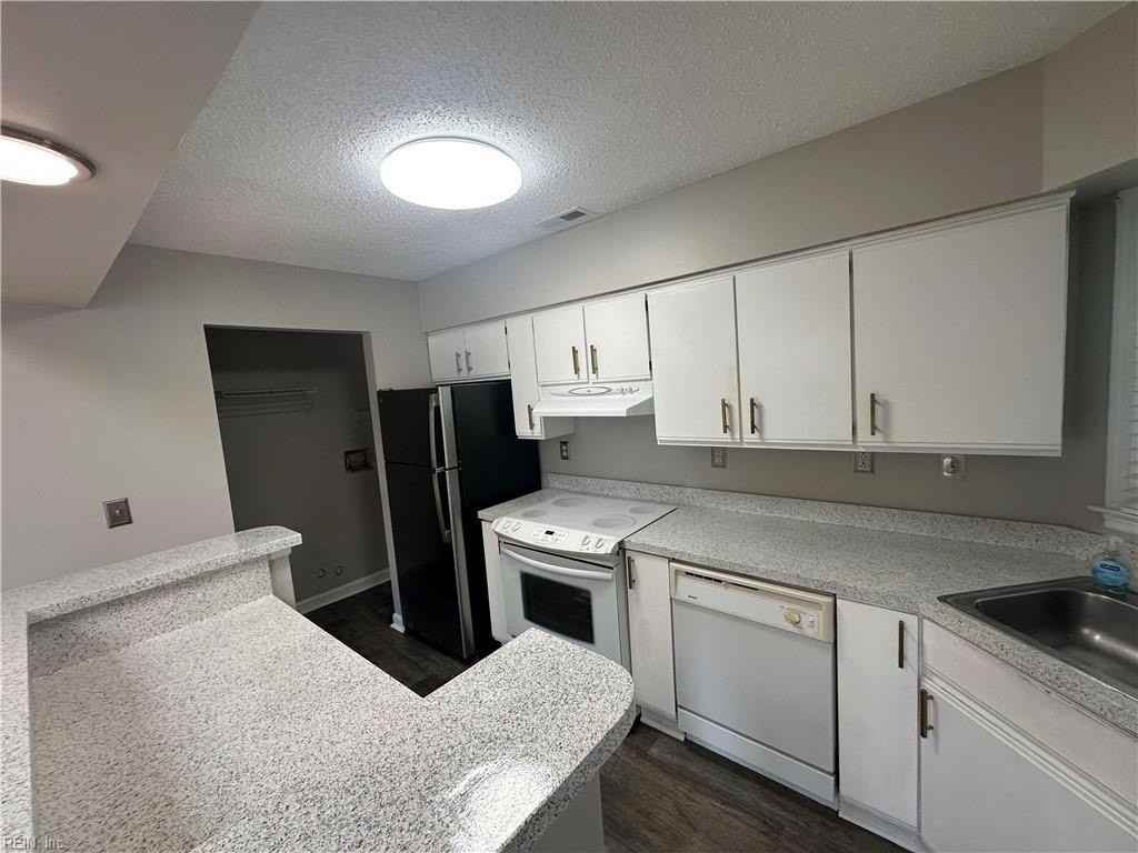 5234 Lake Victoria Arch - Photo 6 of 18