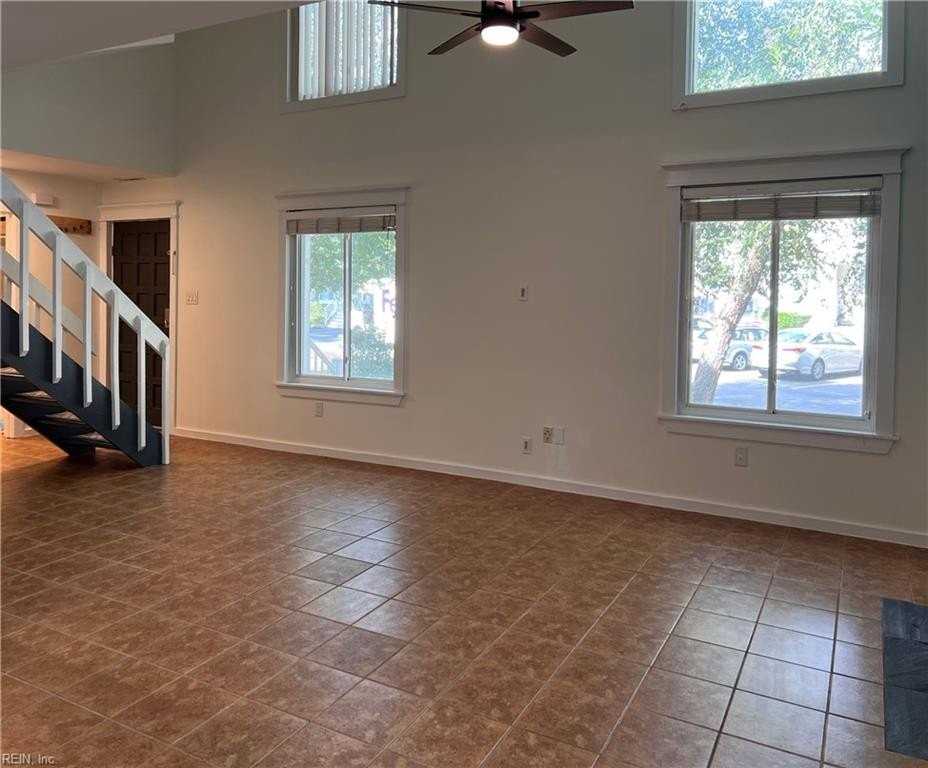 2642 Cove Point Pl - Photo 5 of 49