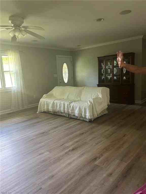 106 Richards Rd - Photo 5 of 36
