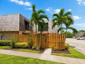 219 Lake Arbor Dr #219 - Photo 1 of 1