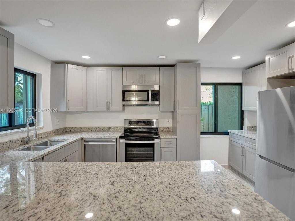 6 Chestnut Cir - Photo 5 of 12
