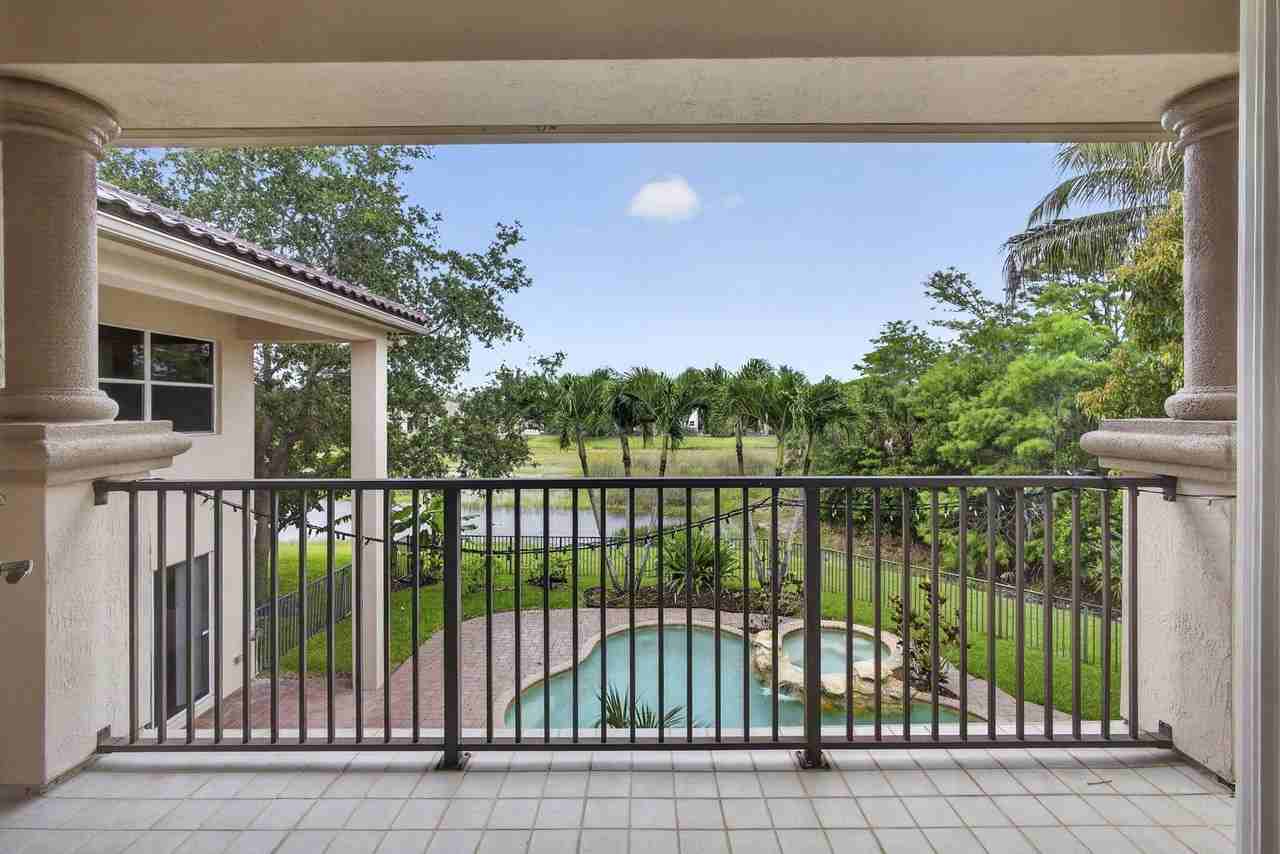 625 Glenfield Way - Photo 3 of 50