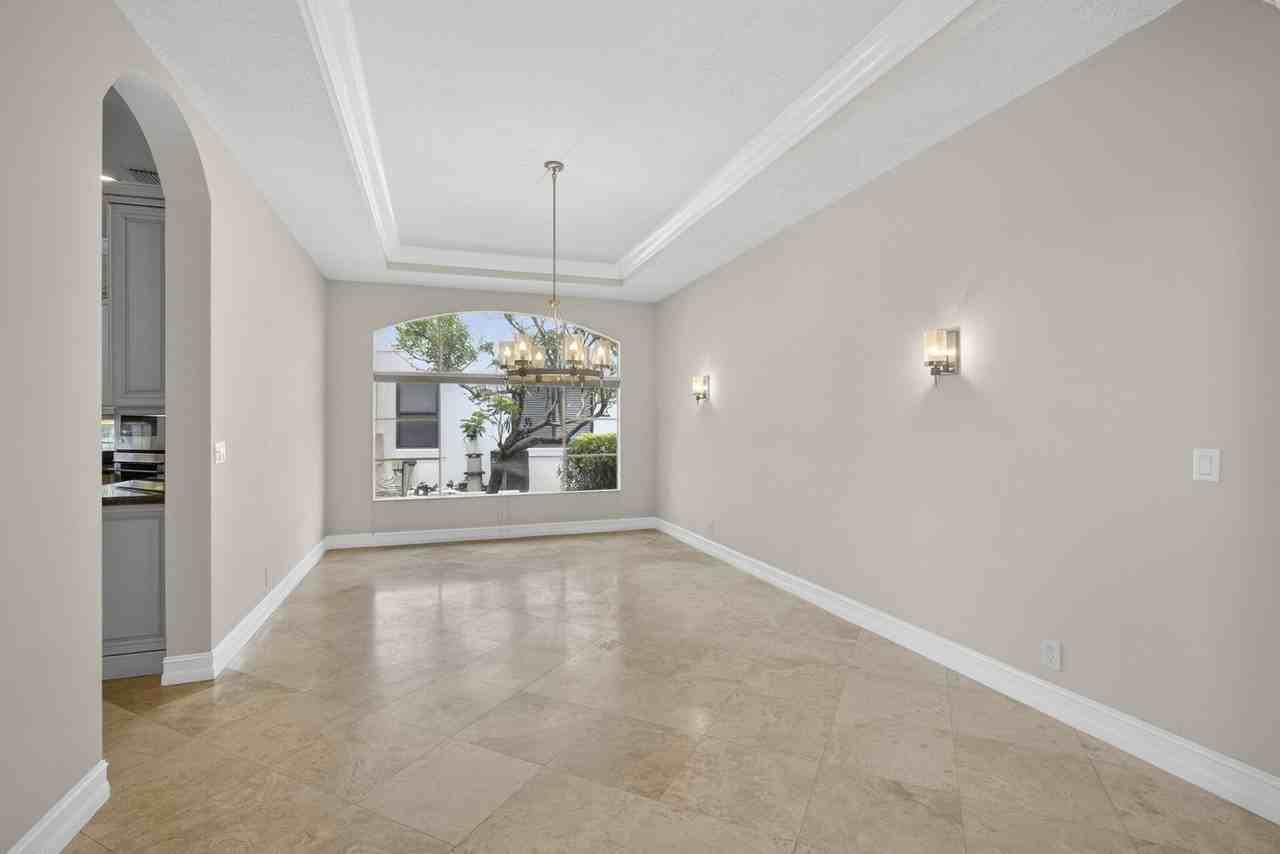 625 Glenfield Way - Photo 7 of 50