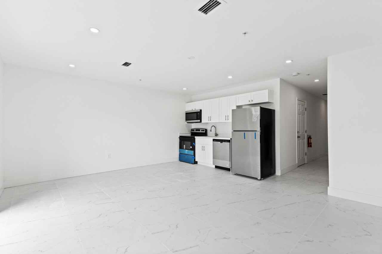 4498 Sw Port St Lucie Blvd #4536 - Photo 5 of 24