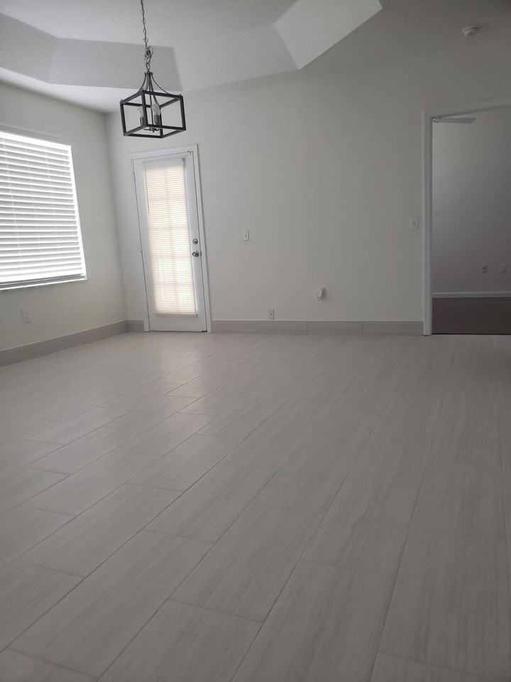 1101 Belmont Pl #1101 - Photo 3 of 25