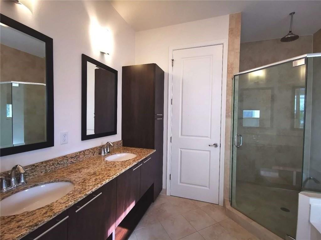 5011 Nw 15th Ter - Photo 7 of 16