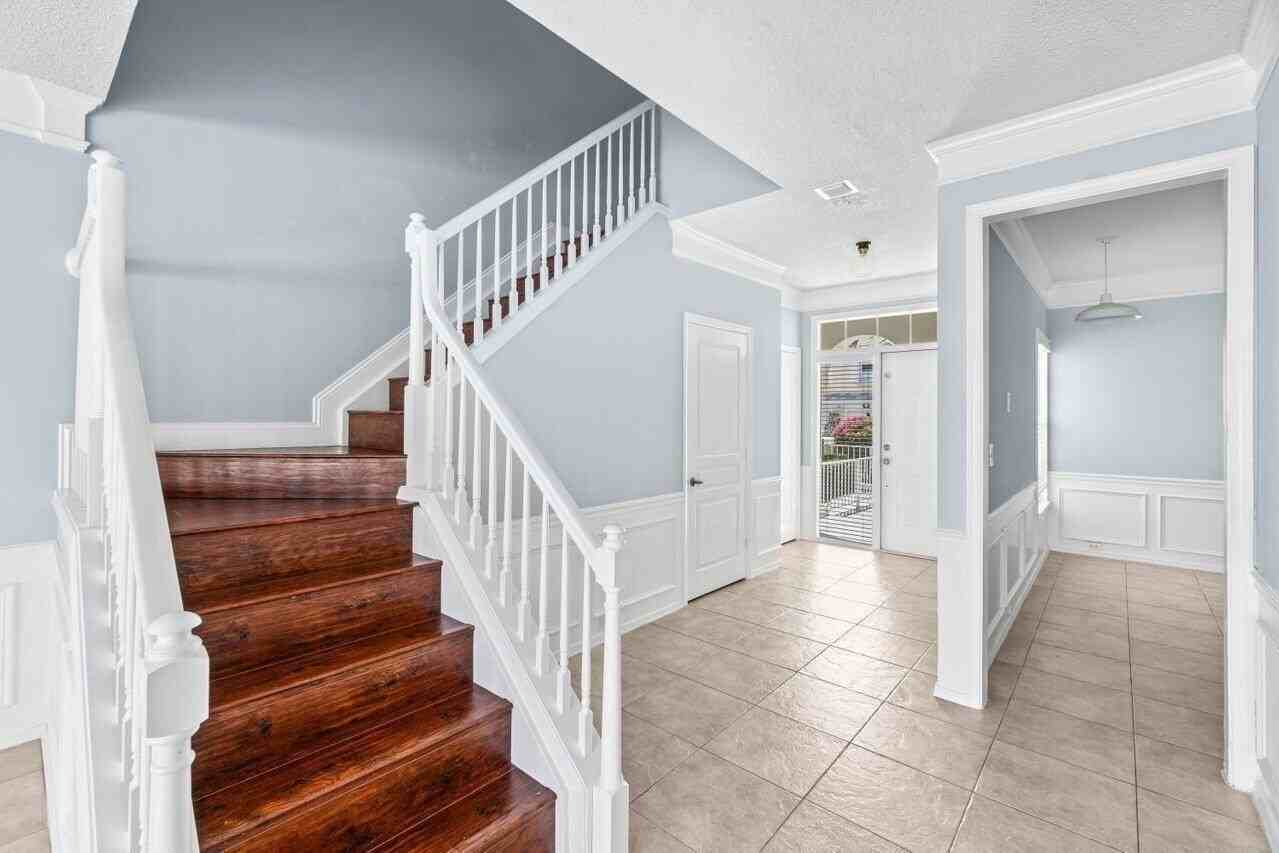 5423 Grand Park Pl - Photo 5 of 31