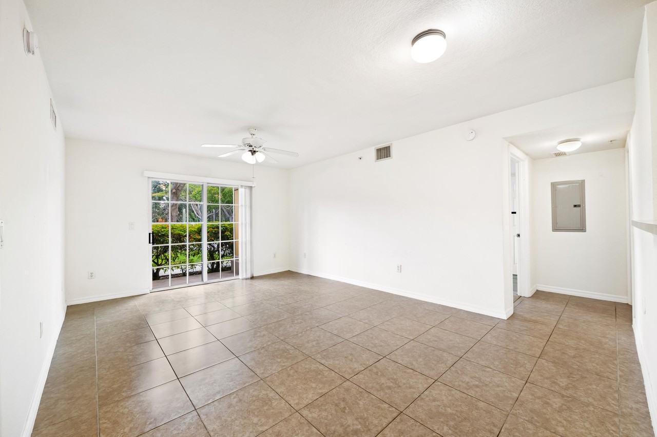 6777 Heritage Grande #1105 - Photo 6 of 22
