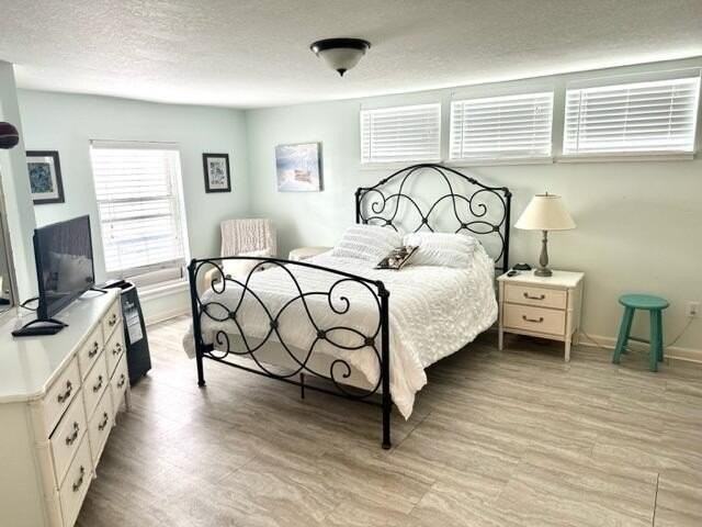 211 Orange Ave - Photo 4 of 9