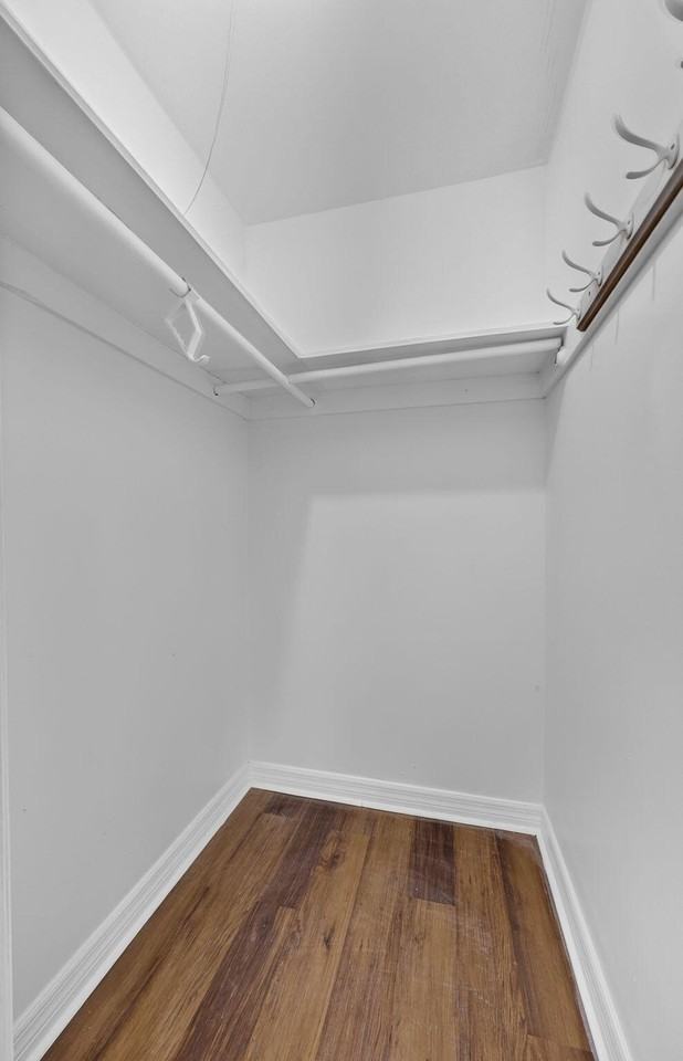 104 Easthampton E #1 - Photo 6 of 39