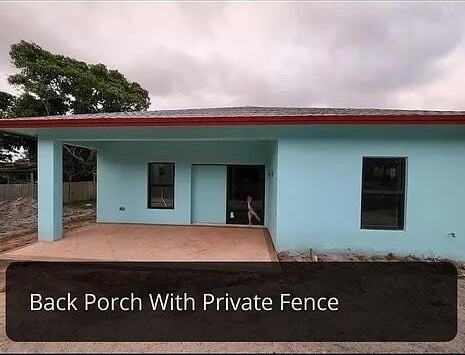 409 Broward Ave - Photo 5 of 8
