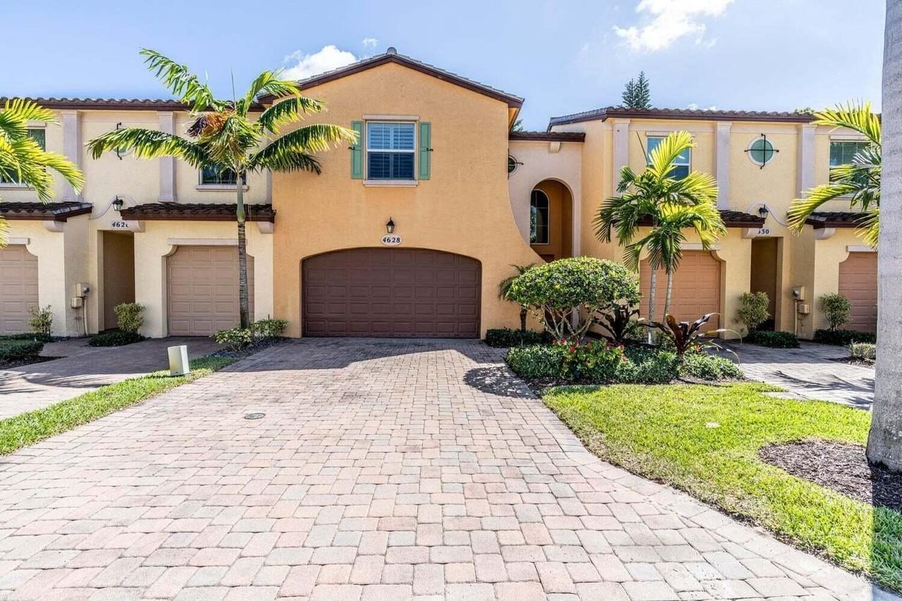 4628 Mediterranean Cir - Photo 2 of 20