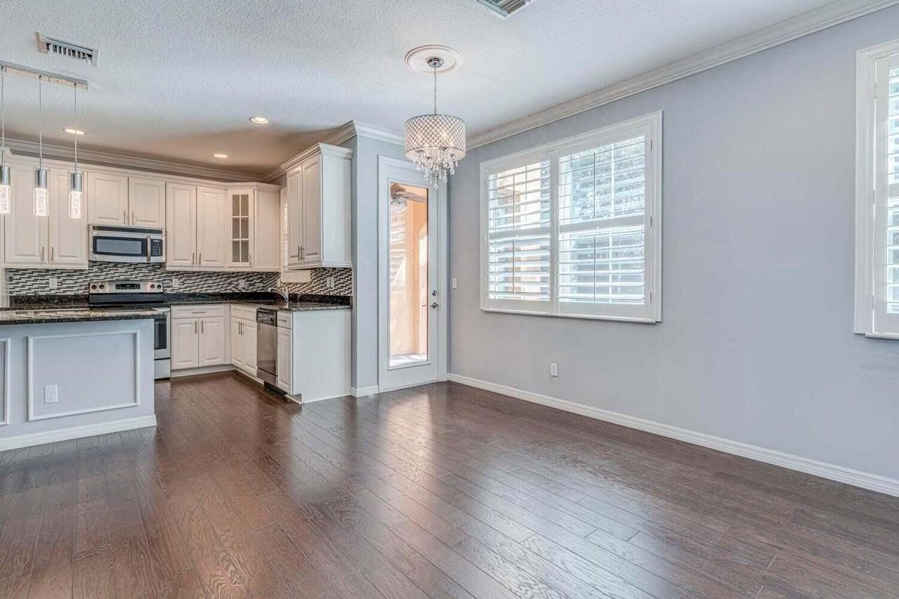 4628 Mediterranean Cir - Photo 4 of 20
