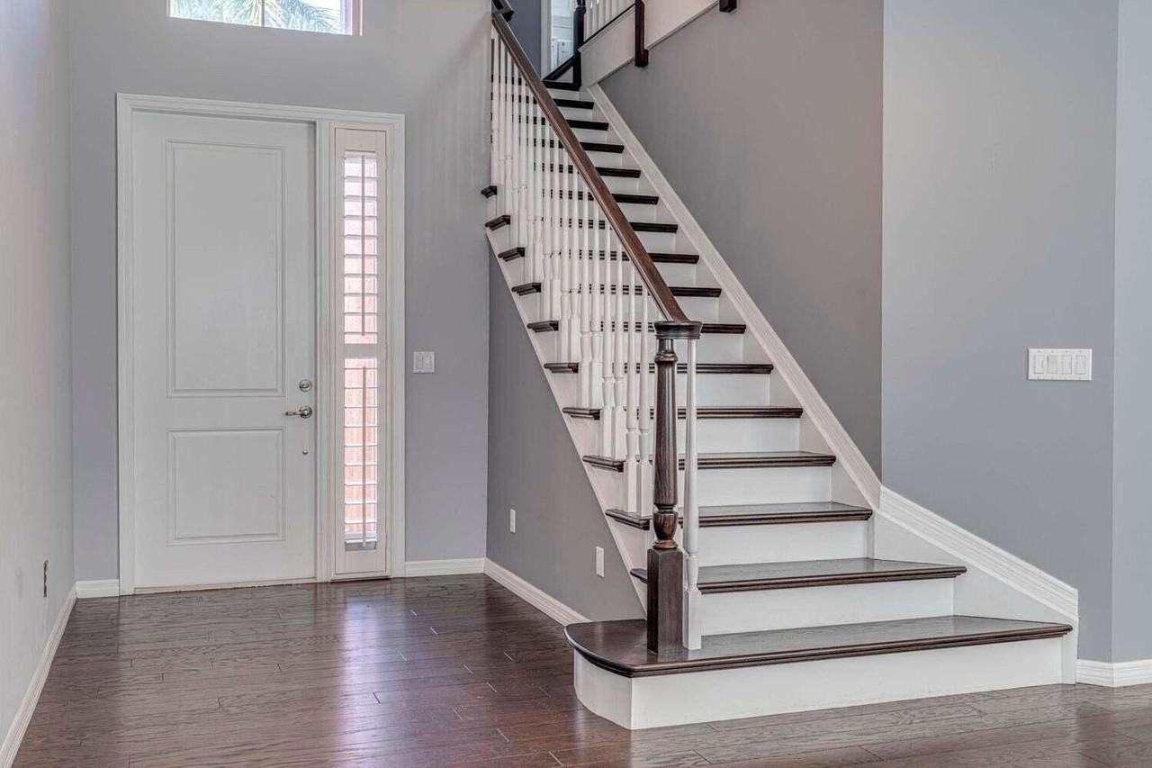 4628 Mediterranean Cir - Photo 5 of 20