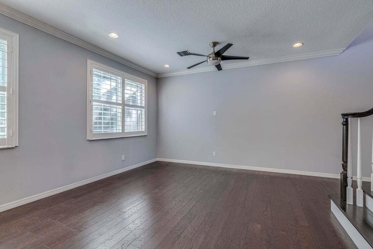 4628 Mediterranean Cir - Photo 6 of 20